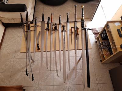 /images/katanas-especiales/largos.thumbnail.jpeg